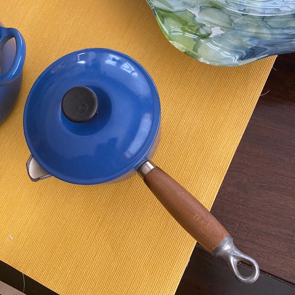 Le Creuset Kitchen What Is For Dinner Use A Pretty Blue Le Creuset